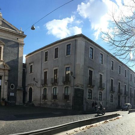 Dimora Del Papa Apartman Catania Kültér fotó