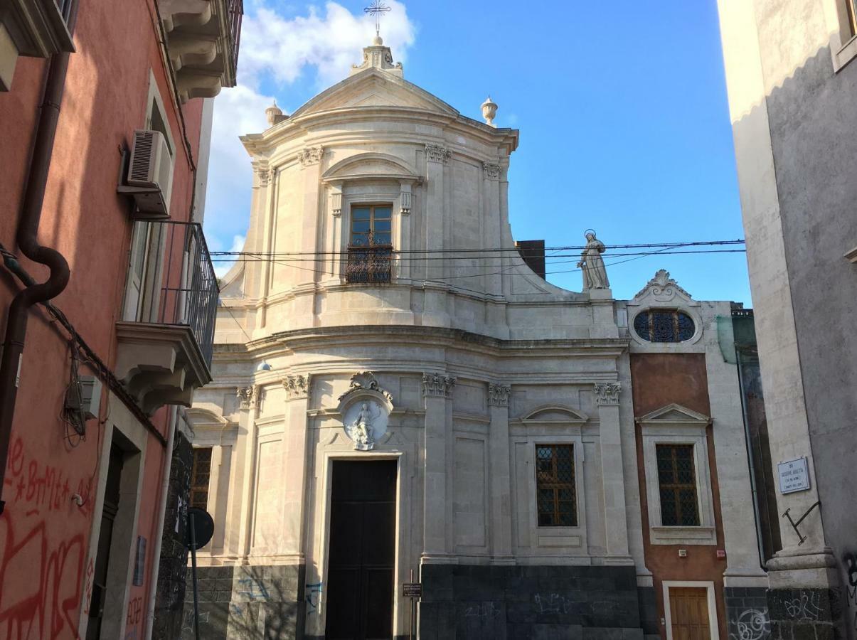 Dimora Del Papa Apartman Catania Kültér fotó